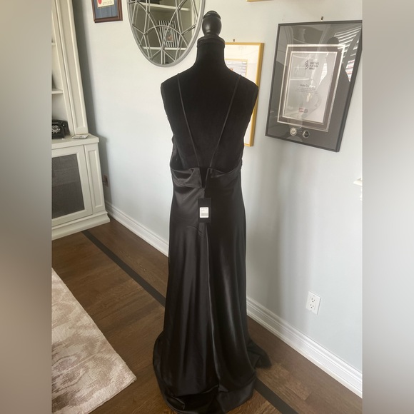 ESSENTIALS BY ABS Long Floor length Satin Black Gown Size 12 Brand New - Picture 7 of 13